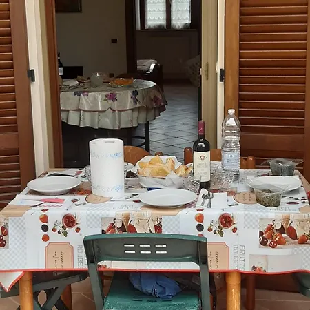 Bilocali Climatizzati Con Giardino E Posto Auto Apartament