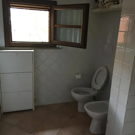 Bilocali Climatizzati Con Giardino E Posto Auto Apartament